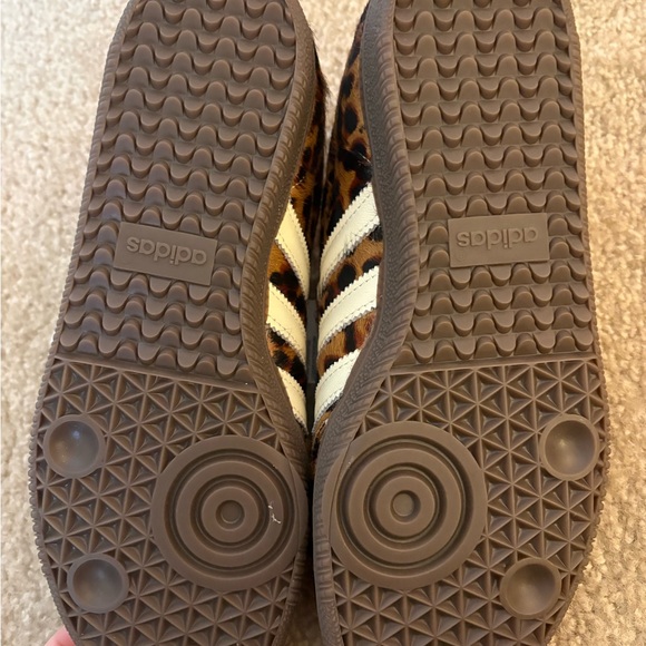 Adidas Women's Samba Sneakers in Leopard Print - Picture 6 of 6
